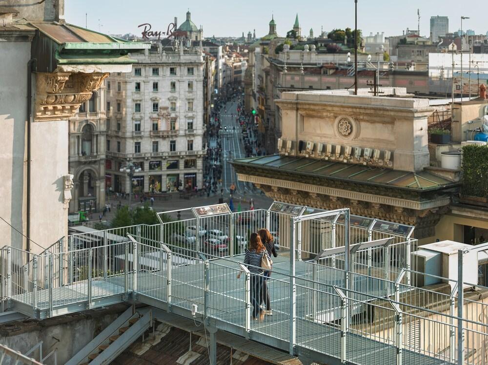 The Glamore Milano Duomo Hotel Exterior photo