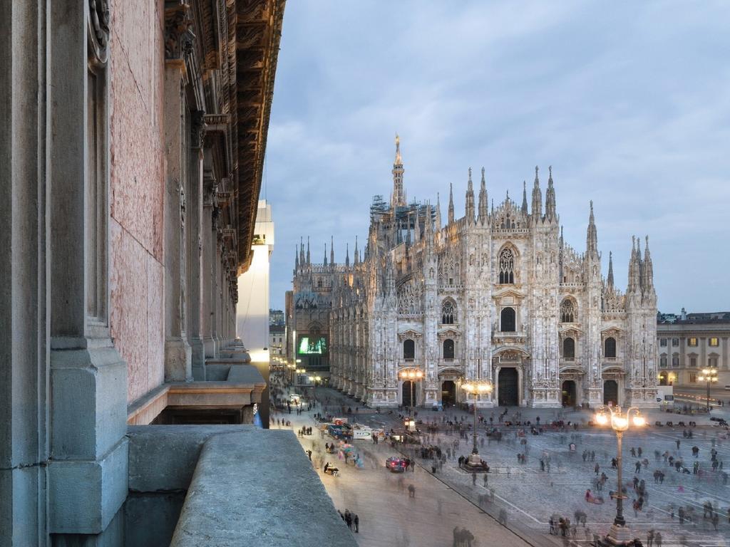 The Glamore Milano Duomo Hotel Exterior photo